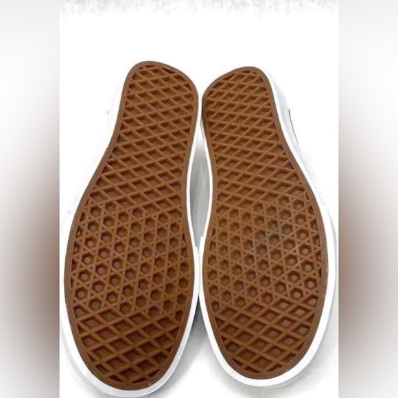 NIB NWT Vans Rainbow Checkerboard Ladies Sneakers Size 7 IOB - Picture 7 of 10